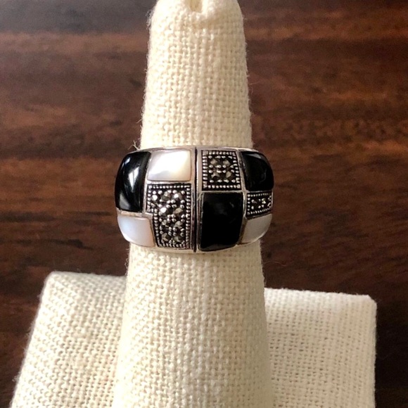 Mother of Pearl Onyx Inlay Marcasite Sterling Silver 925 Mosaic Ring Sz 8 - Picture 5 of 10